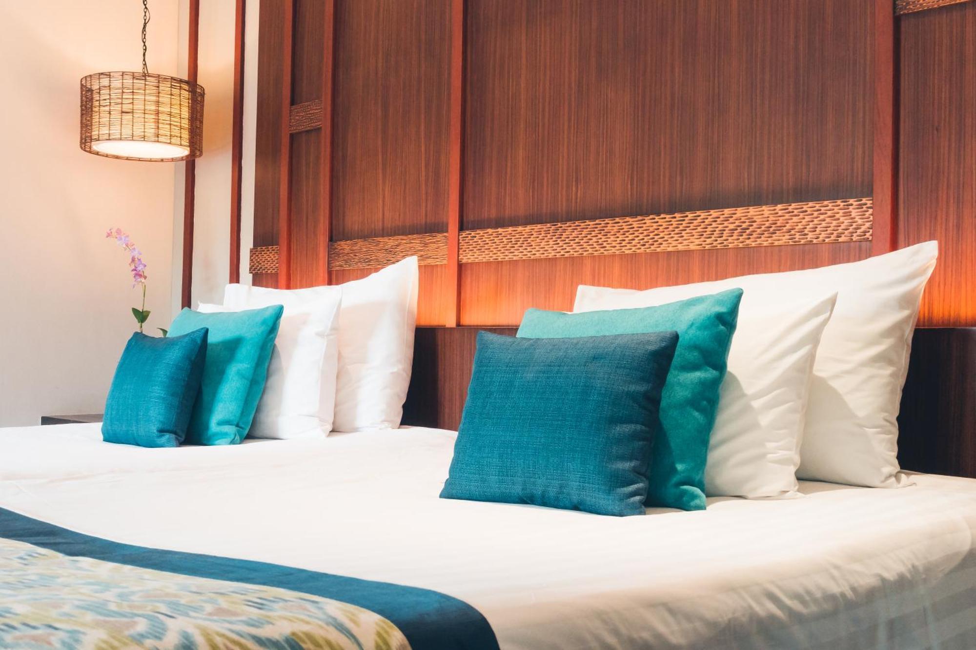 Hotel Ambience Plaza Jmd - Delhi Airport Нью-Дели Экстерьер фото